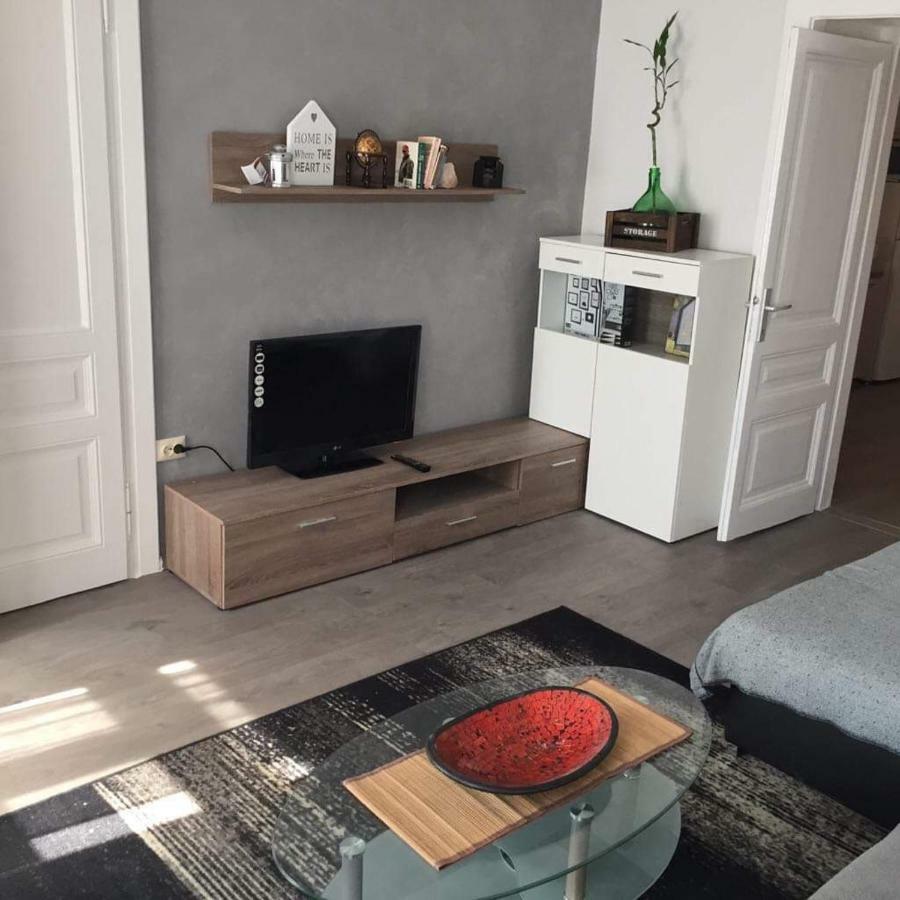 Apartment Max 4 Stars Rijeka Luaran gambar